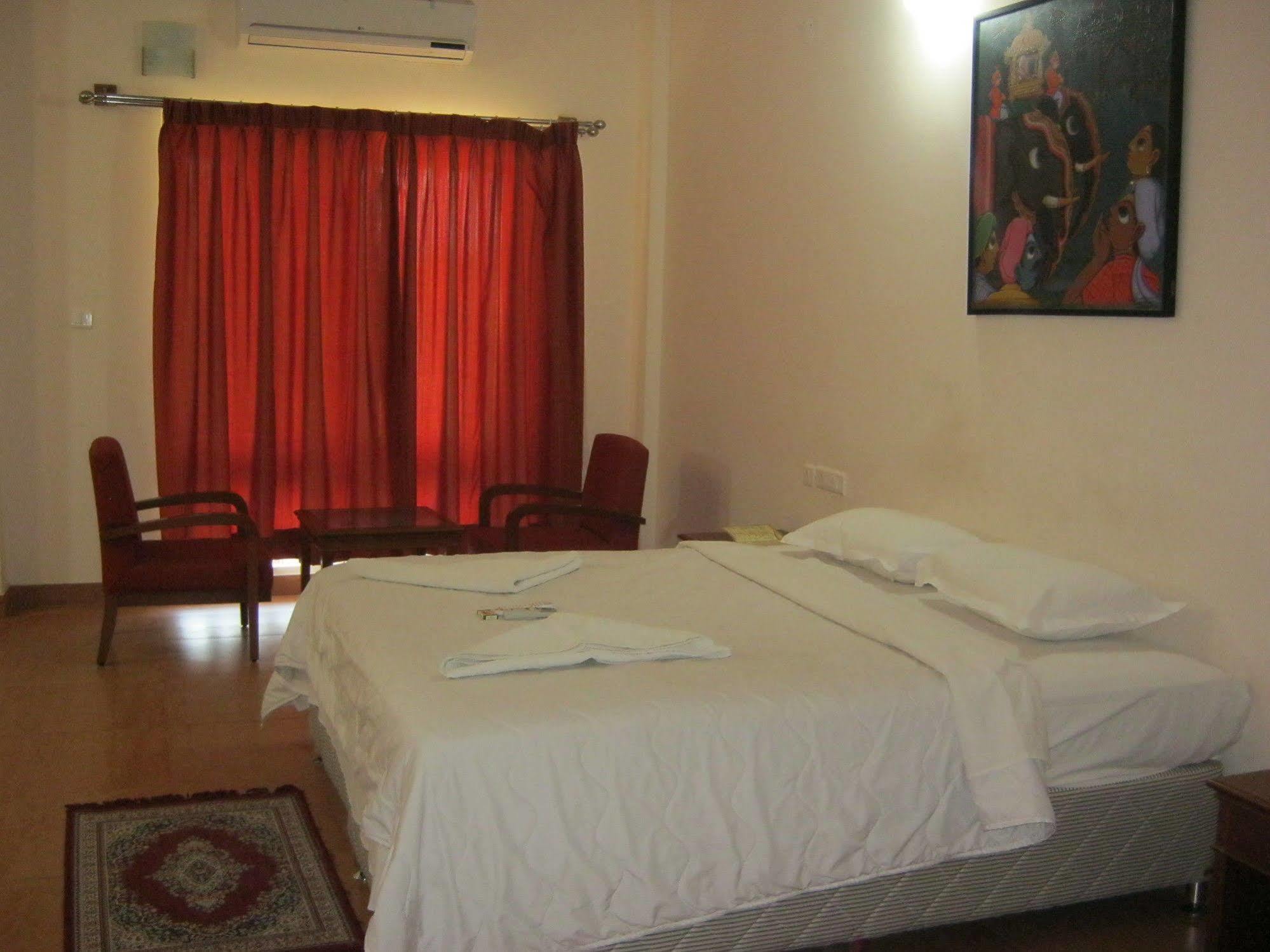 Kstdc Hotel Mayura Kauvery Krs Hosa Kannambādi Екстериор снимка
